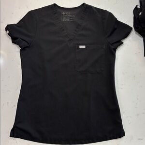 FIGS Classic Black V-Neck Scrub Top